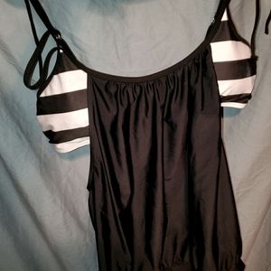 Womens Swim Suit Size XL